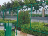 铁路防护网
